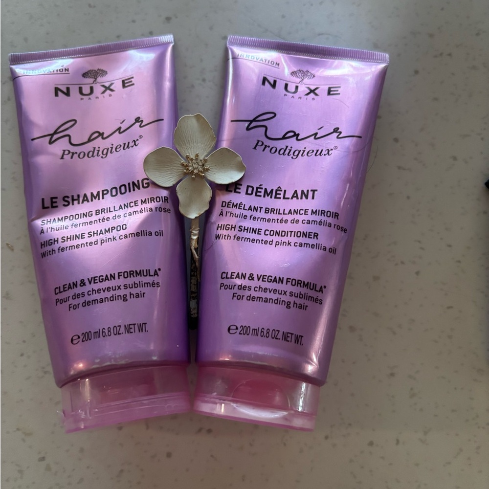 NUX Hair Prodigieux Pink Shampoo